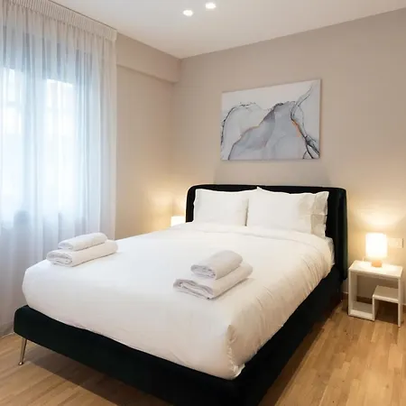 Athenais Luxury Apartment Exterior photo
