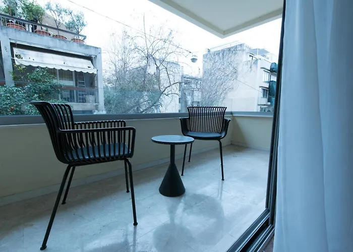 Athenais Luxury Apartment