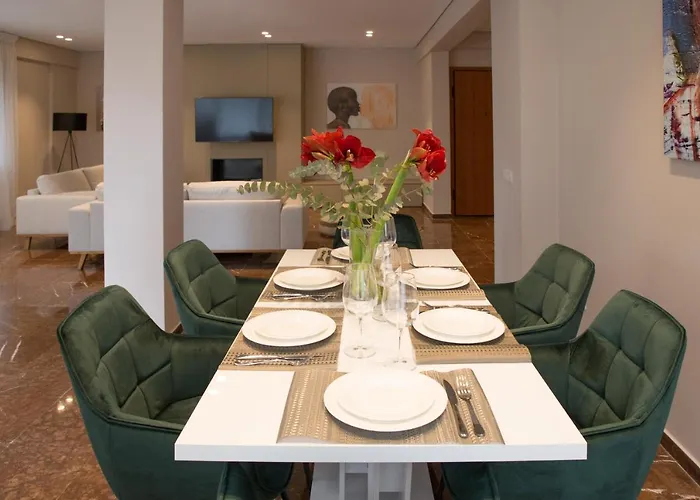 Athenais Luxury Apartment