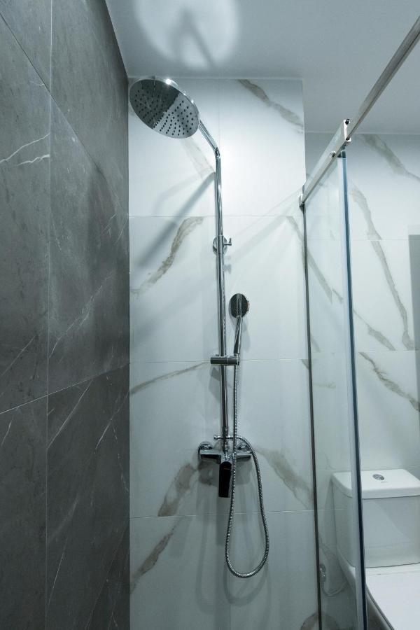 Athenais Luxury Apartment *